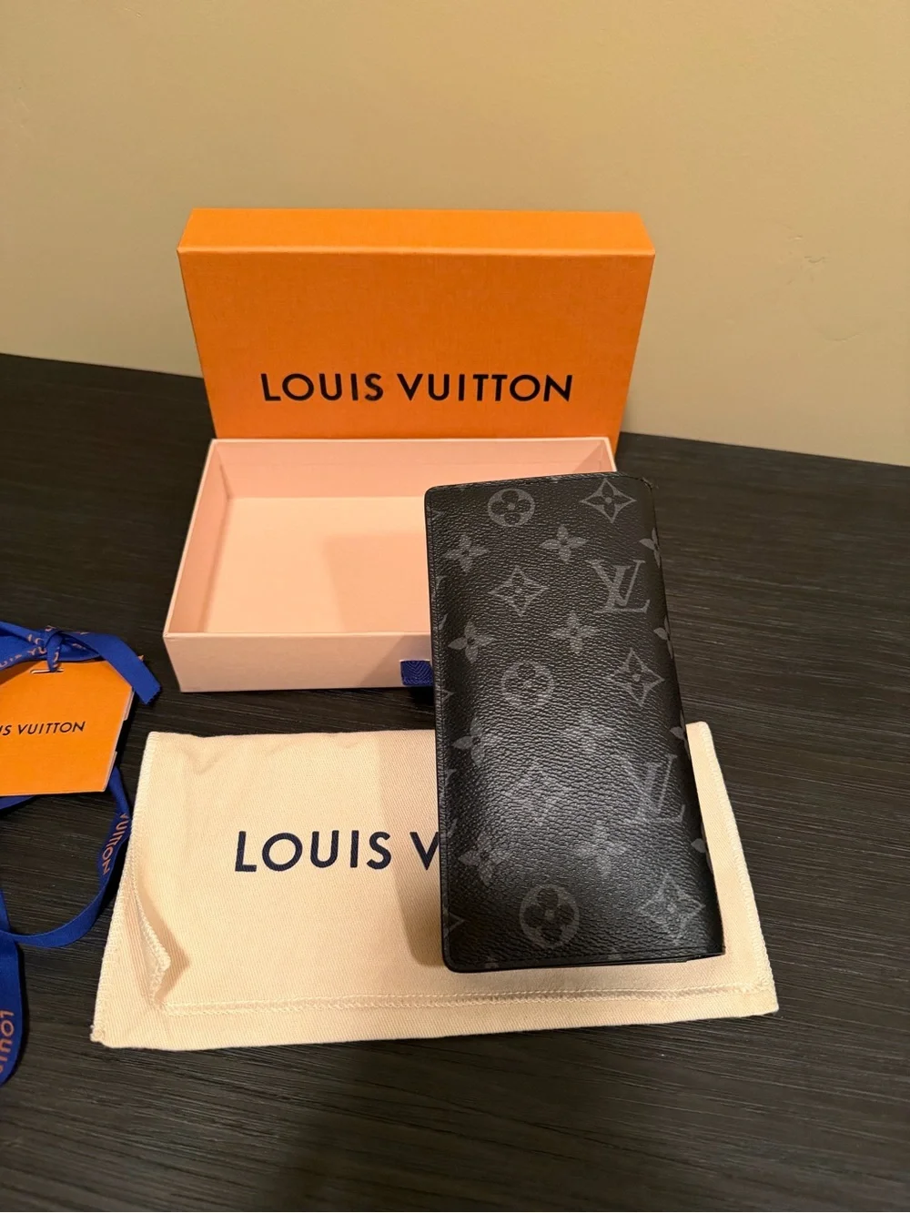 Louis Vuitton Brazza Wallet Monogram